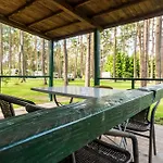 Urlaub Im Mitten Im Wald *