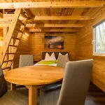 Kemp Urlaub Im Mitten Im Wald