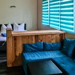 Urlaub Im Mitten Im Wald 营地 Lutow