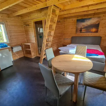 Campsite Urlaub Im Mitten Im Wald