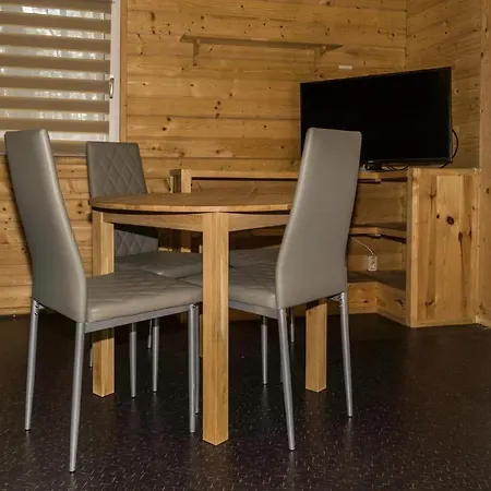 Campsite Urlaub Im Mitten Im Wald *