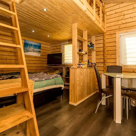 Urlaub Im Mitten Im Wald Lutow