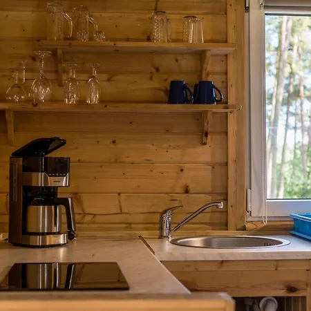 Kamp alanı Urlaub Im Mitten Im Wald Lutow