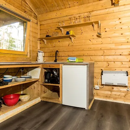 Urlaub Im Mitten Im Wald Lutow